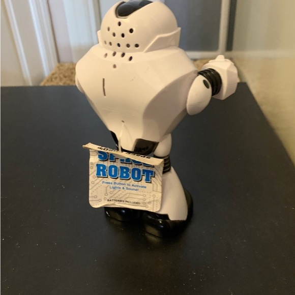 White and Blue Space Robots. “Spark your child’s imagination and love of outer” - Picture 5 of 7